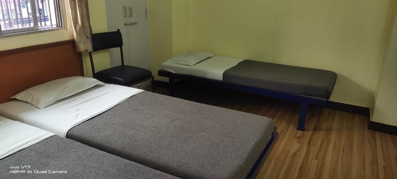Hotel Parth Residency Kolhapur Ngoại thất bức ảnh