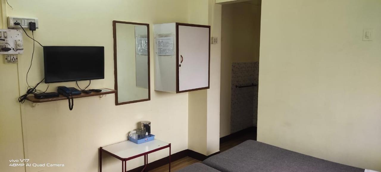 Hotel Parth Residency Kolhapur Ngoại thất bức ảnh