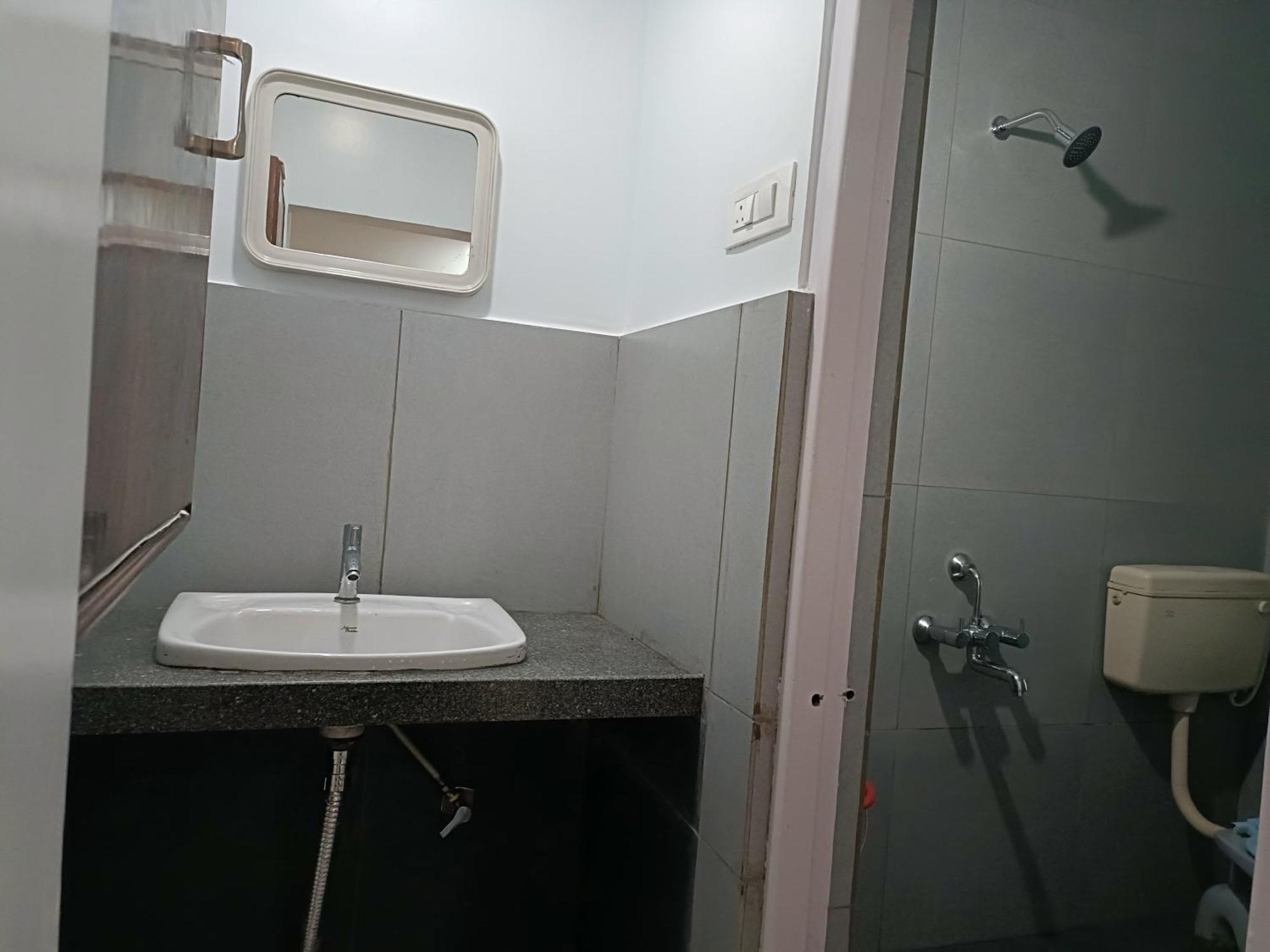 Hotel Parth Residency Kolhapur Ngoại thất bức ảnh