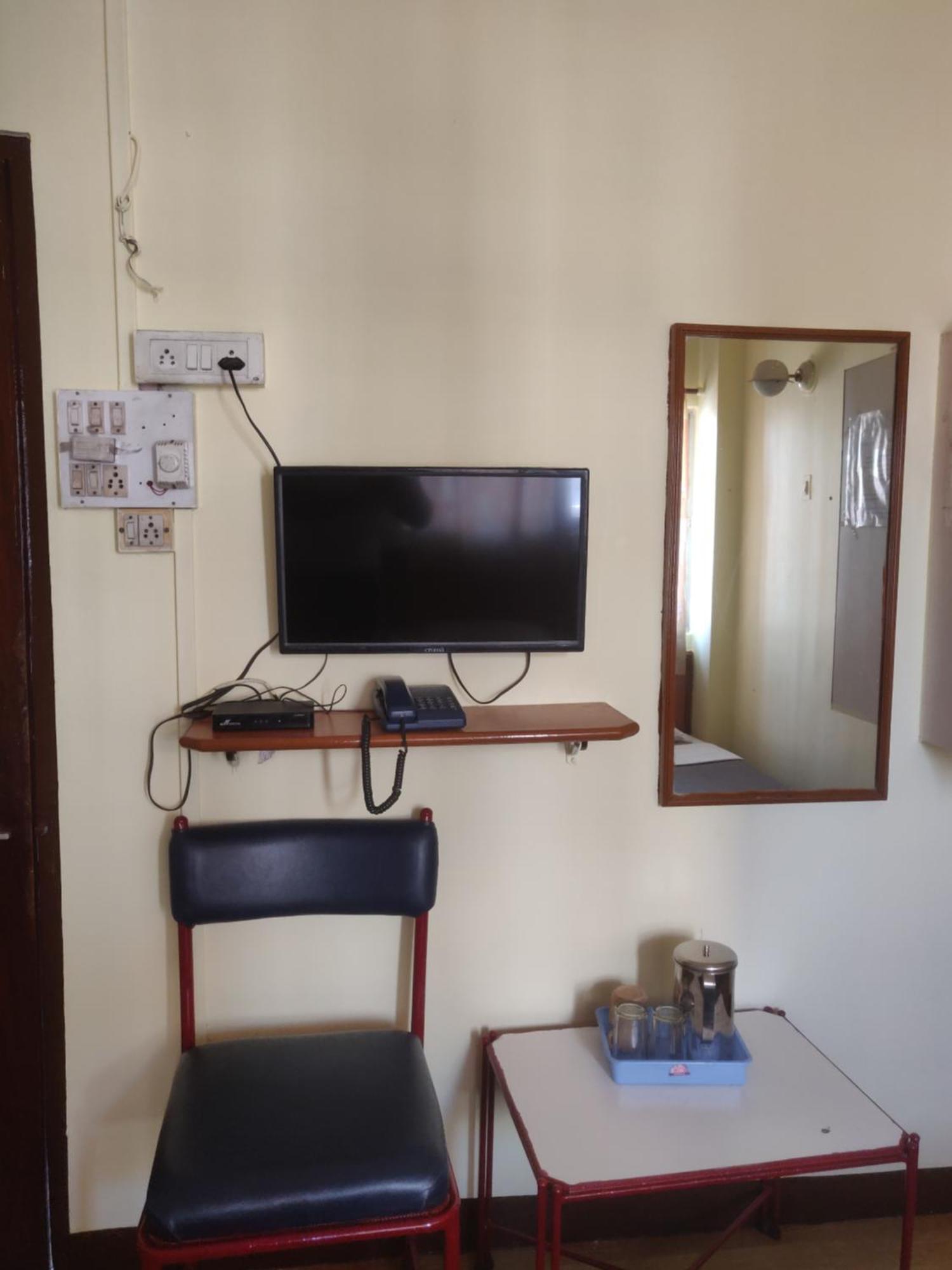 Hotel Parth Residency Kolhapur Ngoại thất bức ảnh