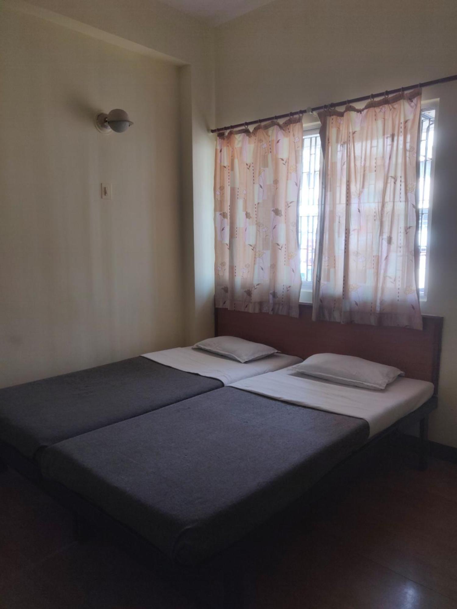 Hotel Parth Residency Kolhapur Ngoại thất bức ảnh